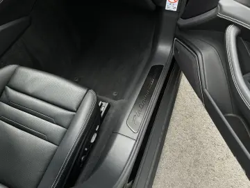 PORSCHE Panamera 4 E-Hybrid Platinum Edition 360  Head-U