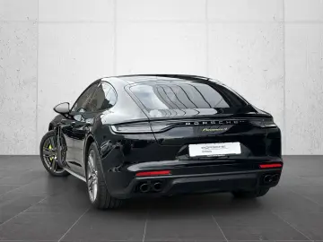 PORSCHE Panamera 4 E-Hybrid Platinum Edition 360  Head-U