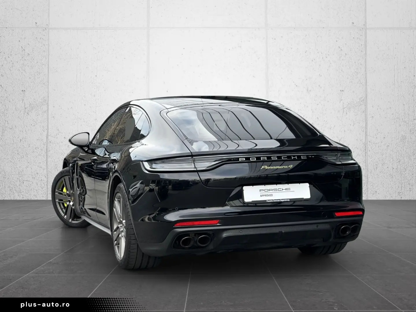 PORSCHE Panamera 4 E-Hybrid Platinum Edition 360  Head-U