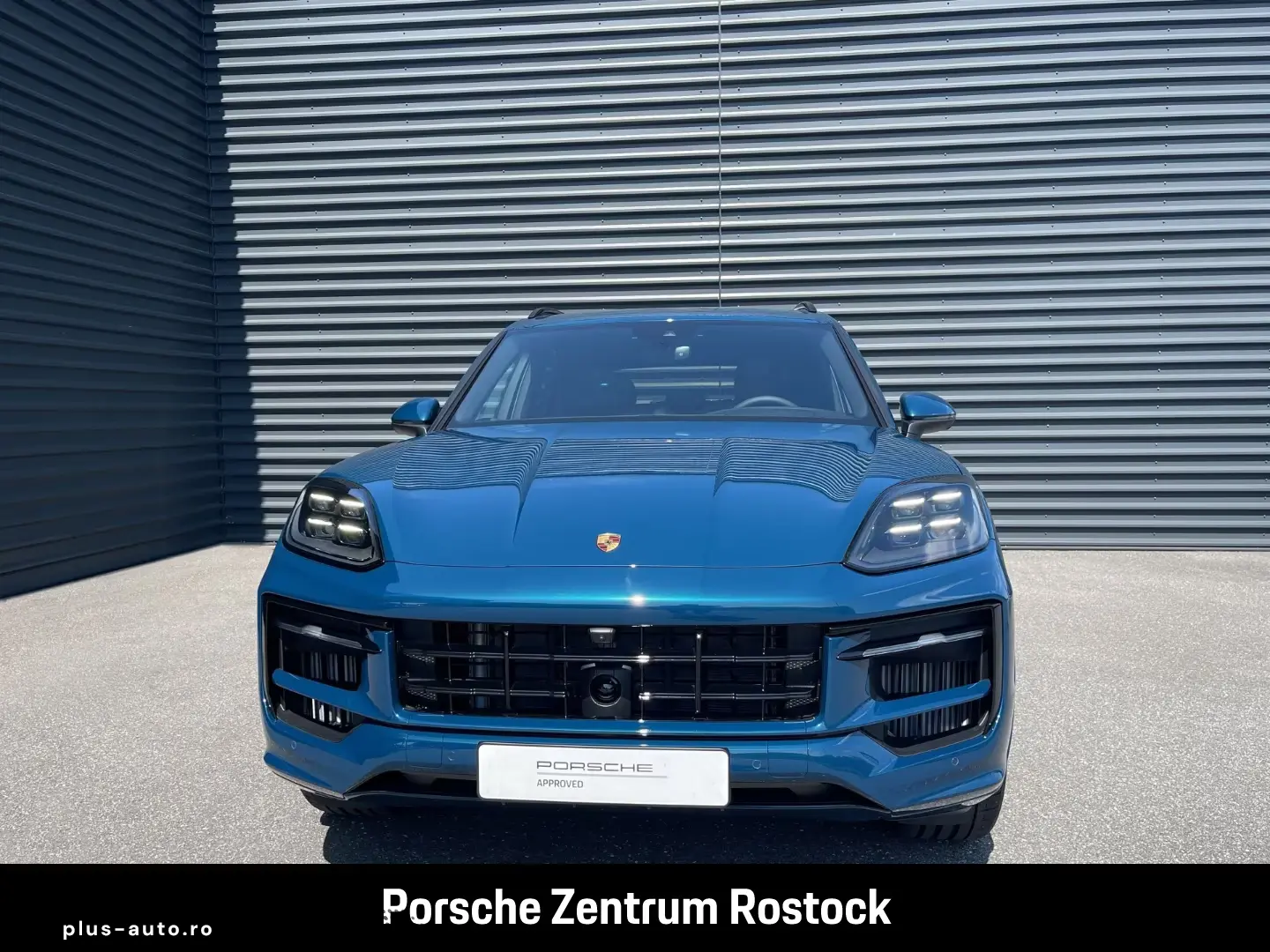 Porsche Cayenne BOSE Luftfederung LED-Matrix