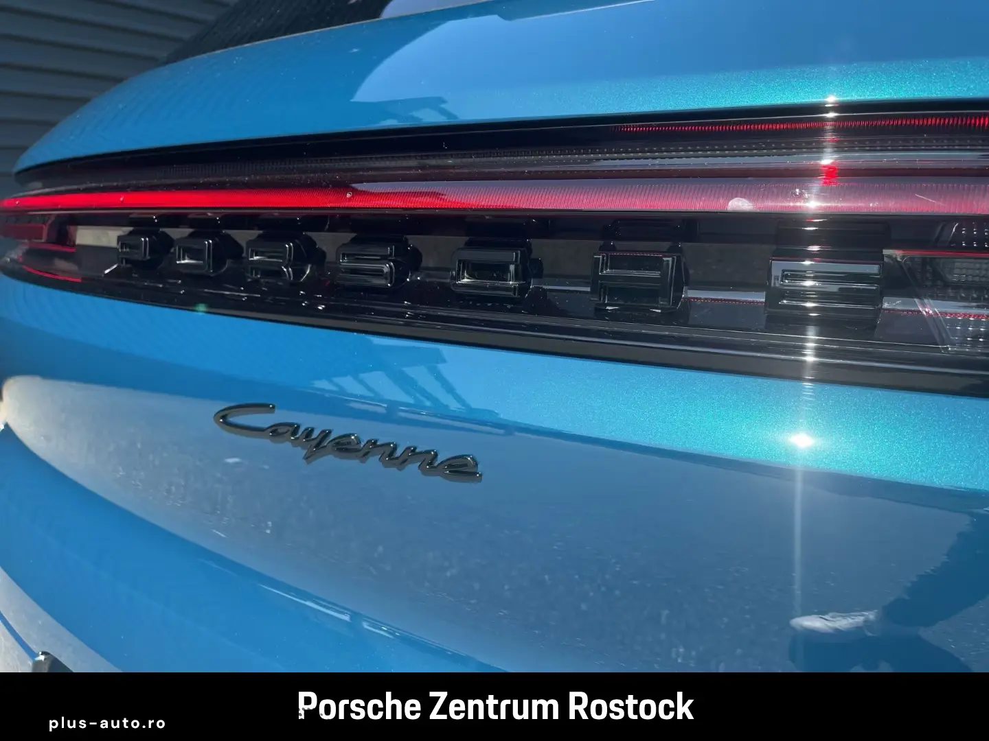 Porsche Cayenne BOSE Luftfederung LED-Matrix