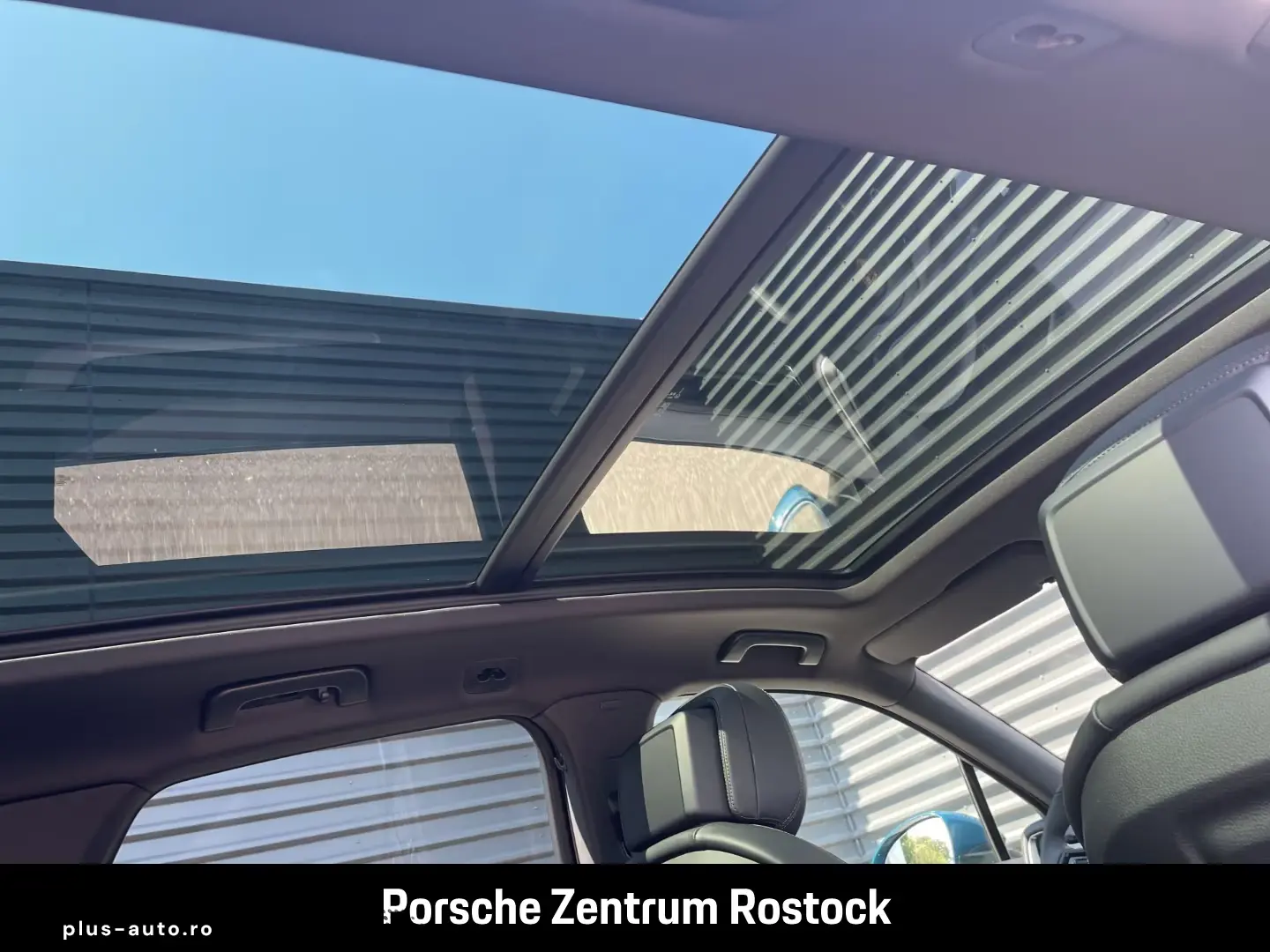 Porsche Cayenne BOSE Luftfederung LED-Matrix