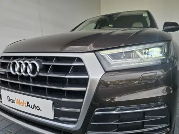 AUDI Q5 2.0 TDI quattro S tronic Design 163CP