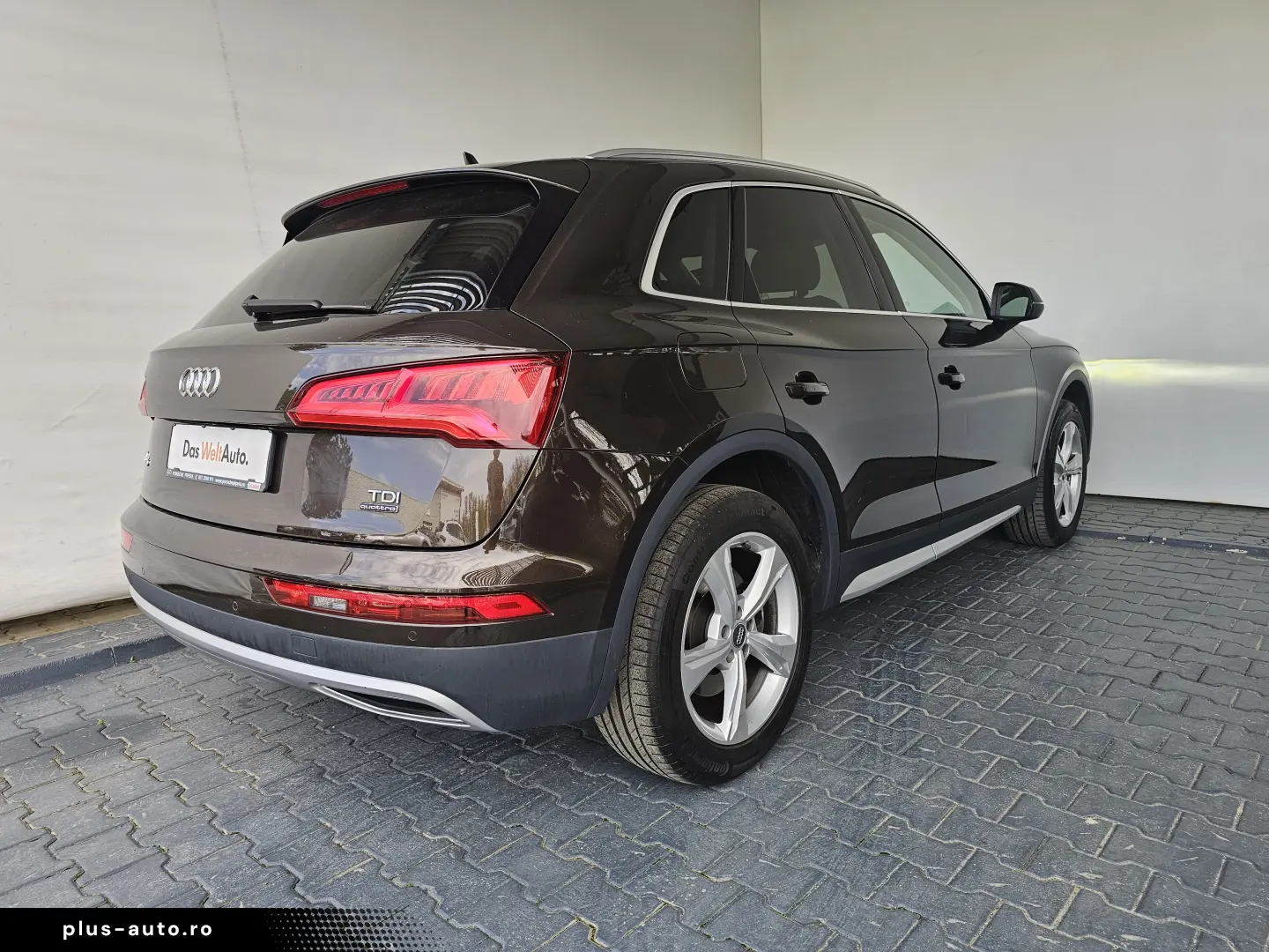 AUDI Q5 2.0 TDI quattro S tronic Design 163CP