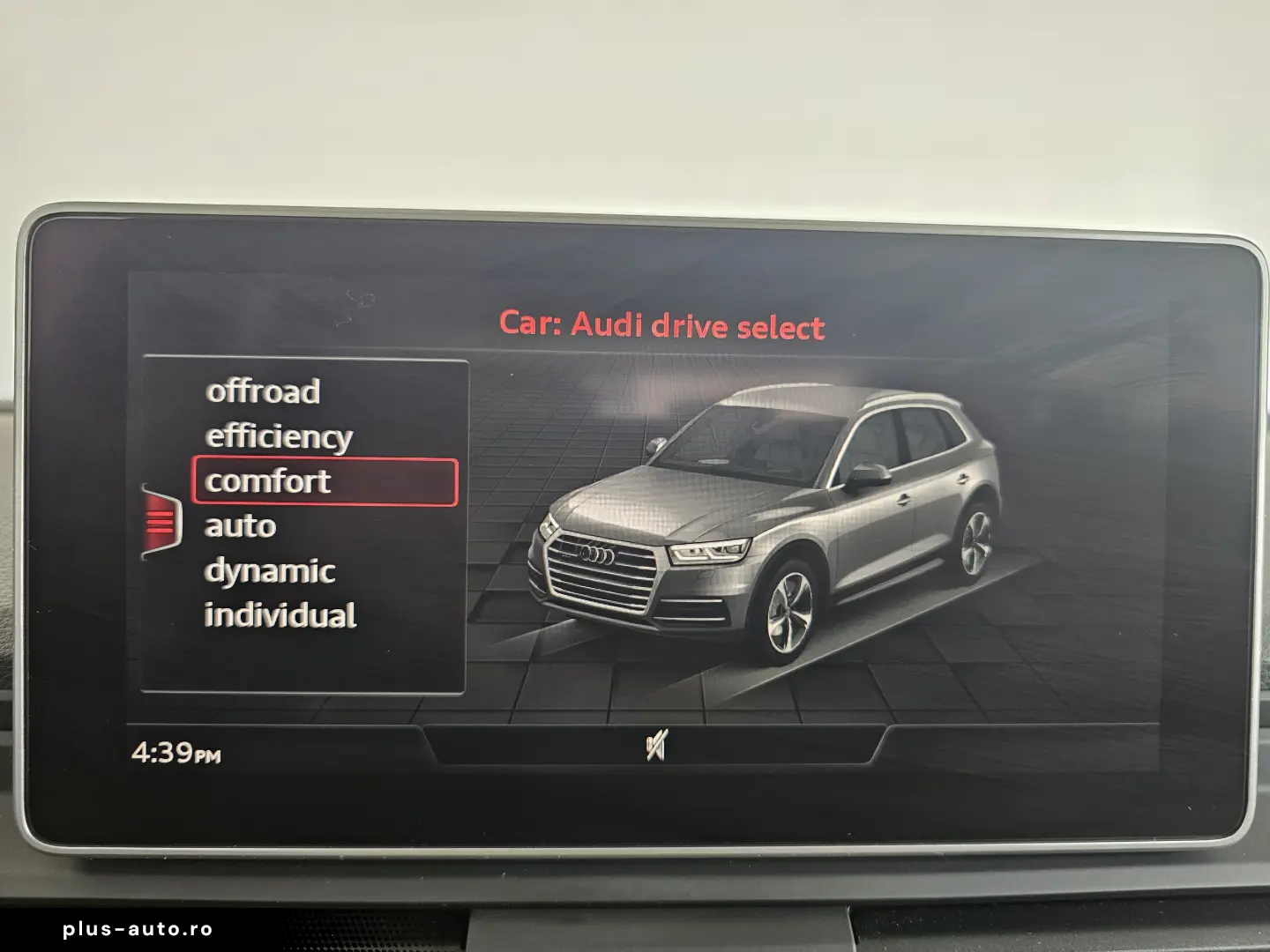 AUDI Q5 2.0 TDI quattro S tronic Design 163CP
