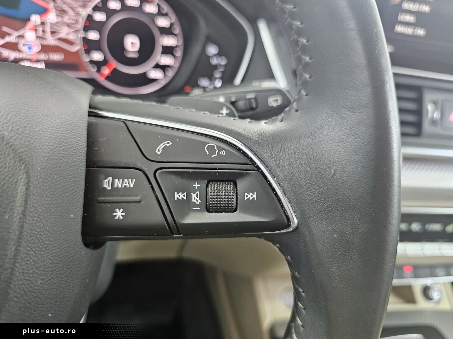 AUDI Q5 2.0 TDI quattro S tronic Design 163CP