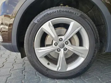 AUDI Q5 2.0 TDI quattro S tronic Design 163CP