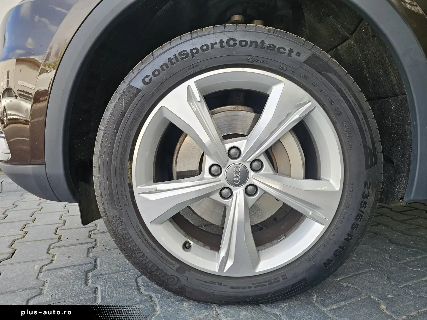AUDI Q5 2.0 TDI quattro S tronic Design 163CP