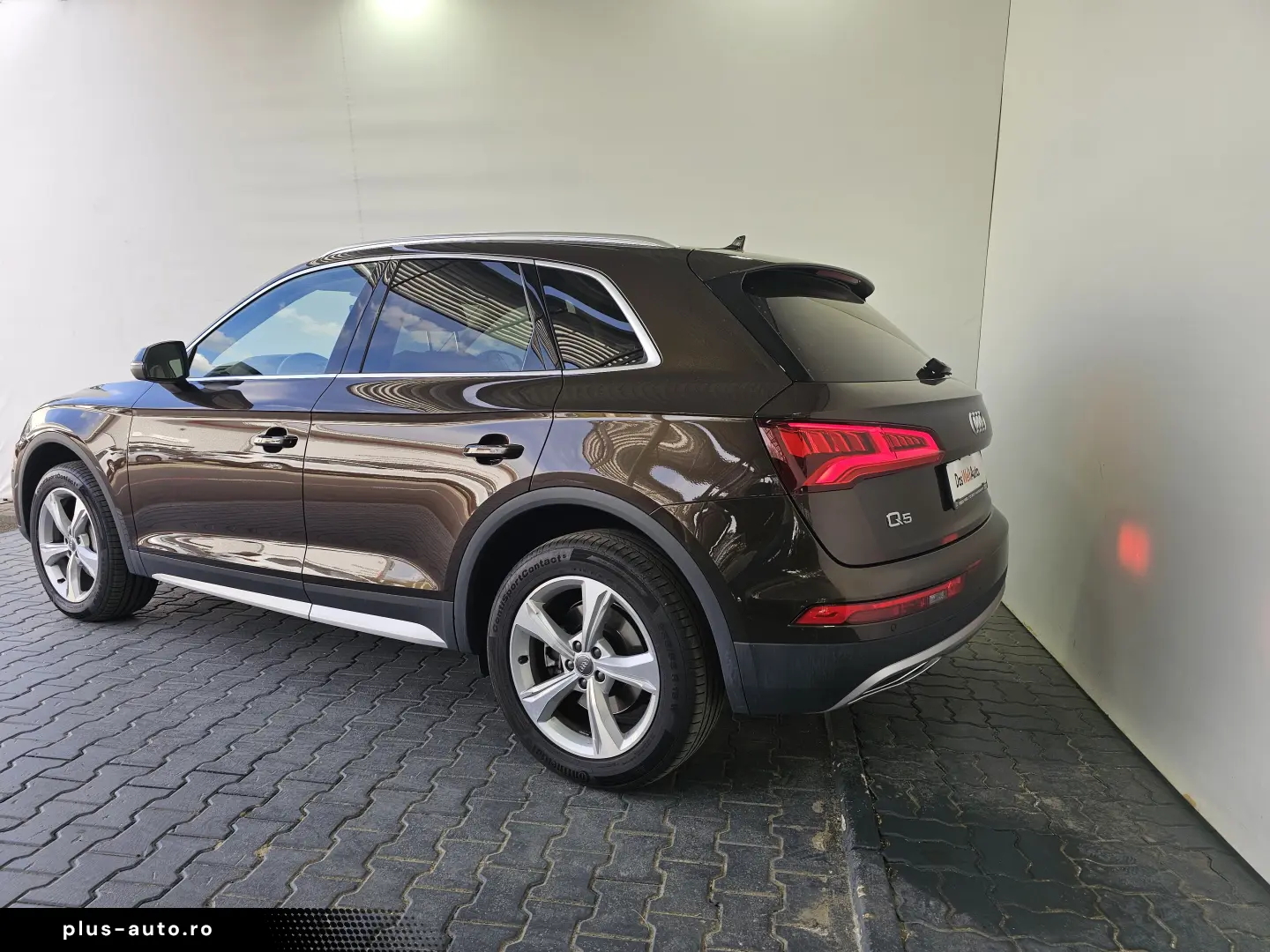 AUDI Q5 2.0 TDI quattro S tronic Design 163CP