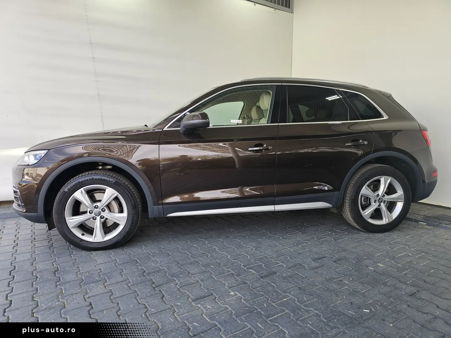 AUDI Q5 2.0 TDI quattro S tronic Design 163CP