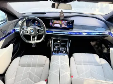 Bmw 740d X-Drive MHEV   Fab.- 04.2023   3.0 Diesel 300 Cp