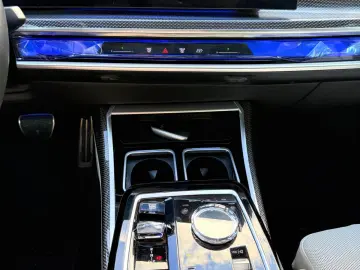 Bmw 740d X-Drive MHEV   Fab.- 04.2023   3.0 Diesel 300 Cp