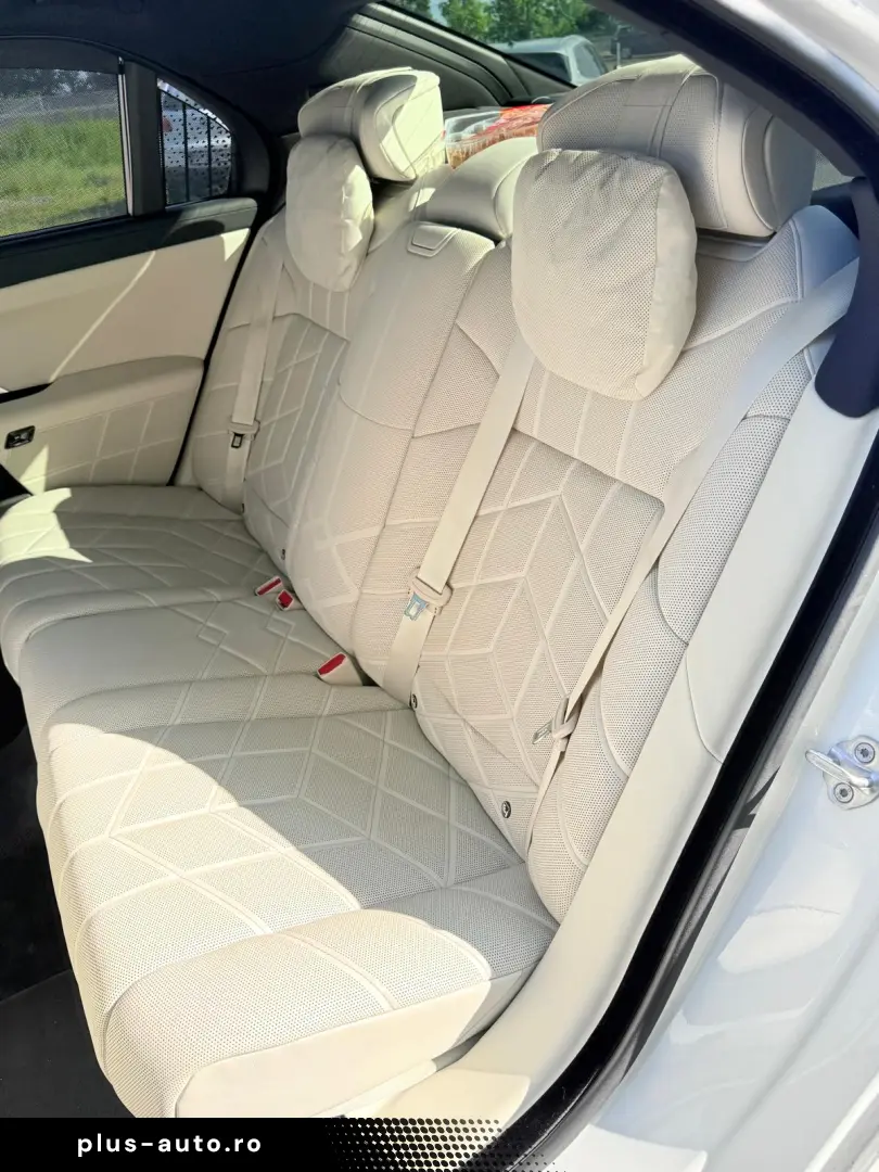 Bmw 740d X-Drive MHEV   Fab.- 04.2023   3.0 Diesel 300 Cp