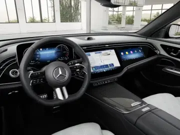 Mercedes-Benz E 400 e 4M AMG Pr    Pano