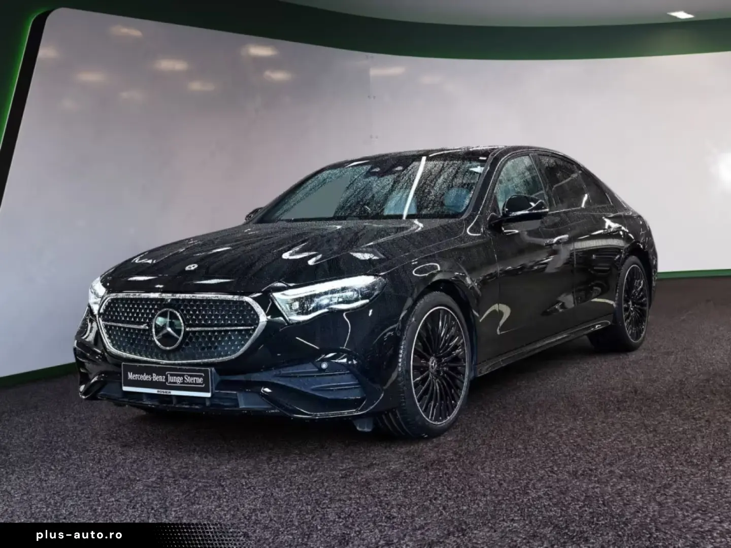 Mercedes-Benz E 400 e 4M AMG Premium    Pano