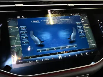 Mercedes-Benz E 400 e 4M AMG Premium    Pano