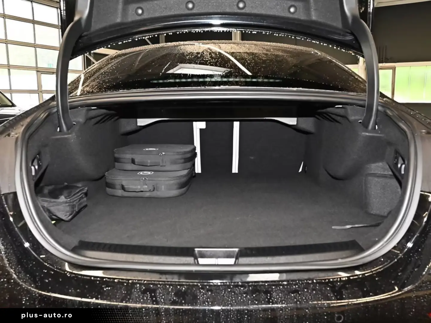 Mercedes-Benz E 400 e 4M AMG Premium    Pano
