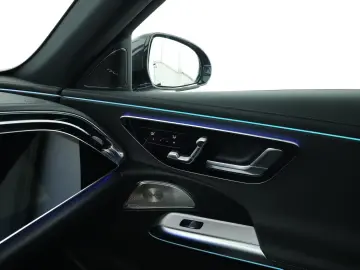 Mercedes-Benz E 400 e 4MATIC  360  Pano Amg Prem