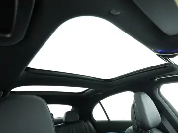 Mercedes-Benz E 400 e 4MATIC  360  Pano Amg Prem