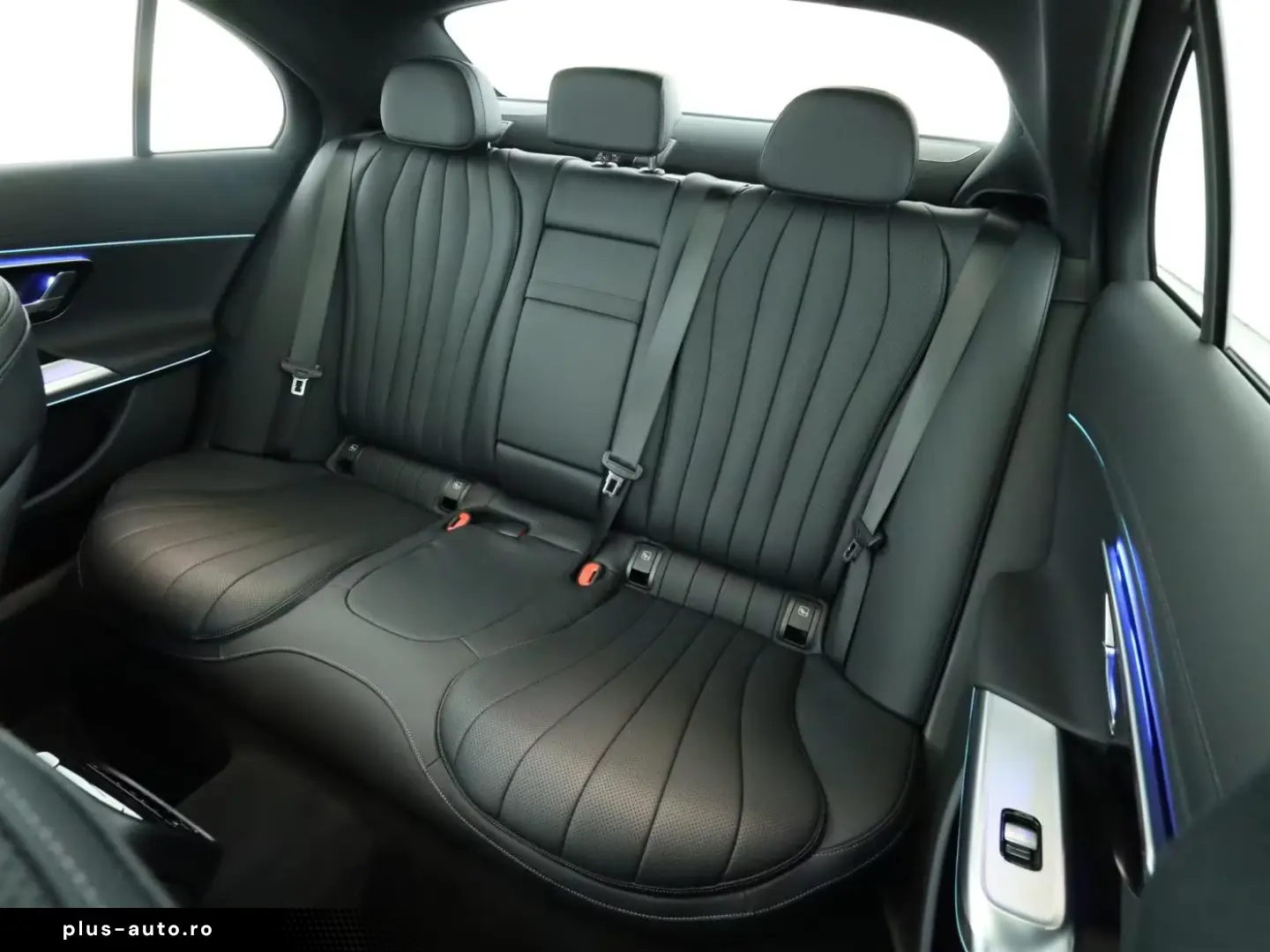 Mercedes-Benz E 400 e 4MATIC  360  Pano Amg Prem