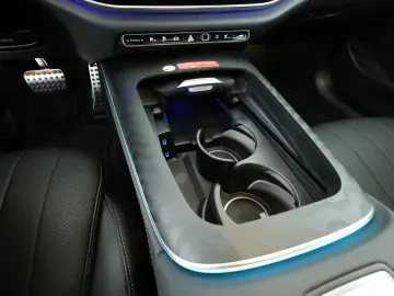 Mercedes-Benz E 400 e 4MATIC  360  Pano Amg Prem