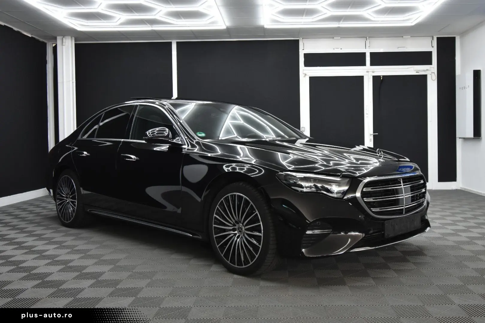 MERCEDES-BENZ E400e 4Matic Exclusive PremiumPlus DIG&hellip;