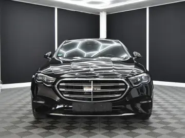 MERCEDES-BENZ E400e 4Matic Exclusive PremiumPlus DIG&hellip;