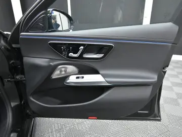 MERCEDES-BENZ E400e 4Matic Exclusive PremiumPlus DIG&hellip;