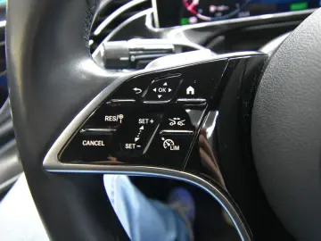 MERCEDES-BENZ E400e 4Matic Exclusive PremiumPlus DIG&hellip;