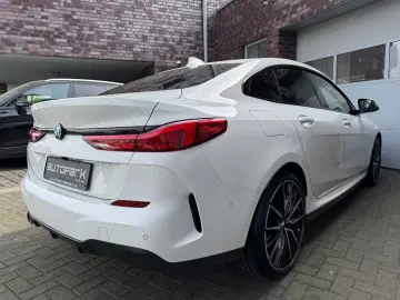 BMW 218i GranCoupe M Sport M seats h k ACC