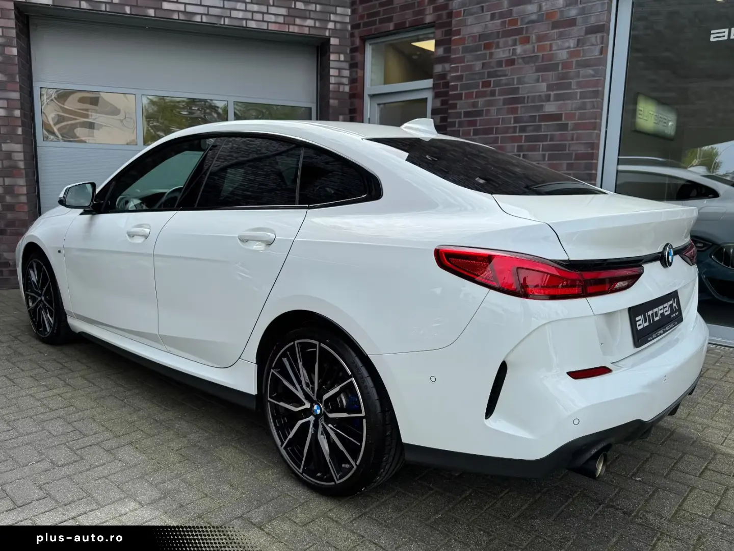 BMW 218i GranCoupe M Sport M seats h k ACC