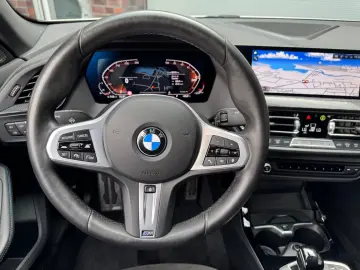 BMW 218i GranCoupe M Sport M seats h k ACC