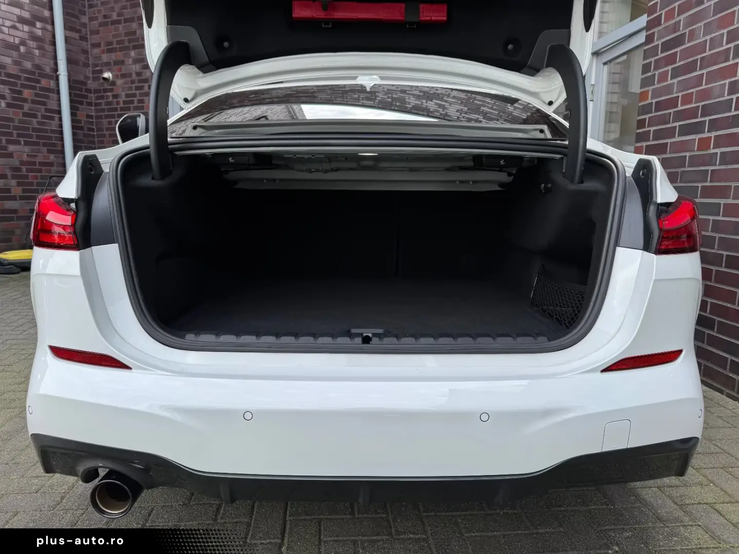 BMW 218i GranCoupe M Sport M seats h k ACC