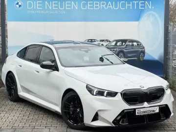 BMW M5 Limousine M-Drive-Pack B&W Carbon