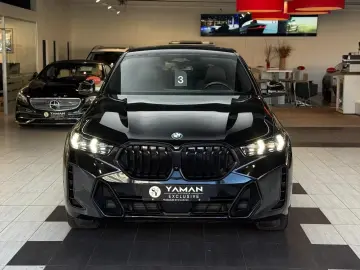 BMW X6 30 d xD M Sport Pano SKY HuD Luftf Massage