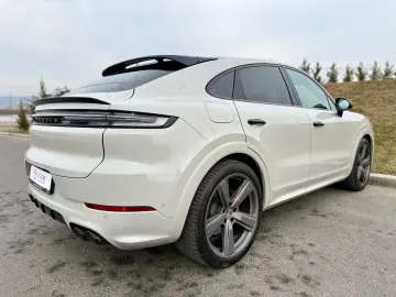 Porsche Cayenne-Coupe