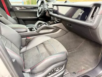 Porsche Cayenne-Coupe