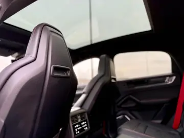 Porsche Cayenne-Coupe