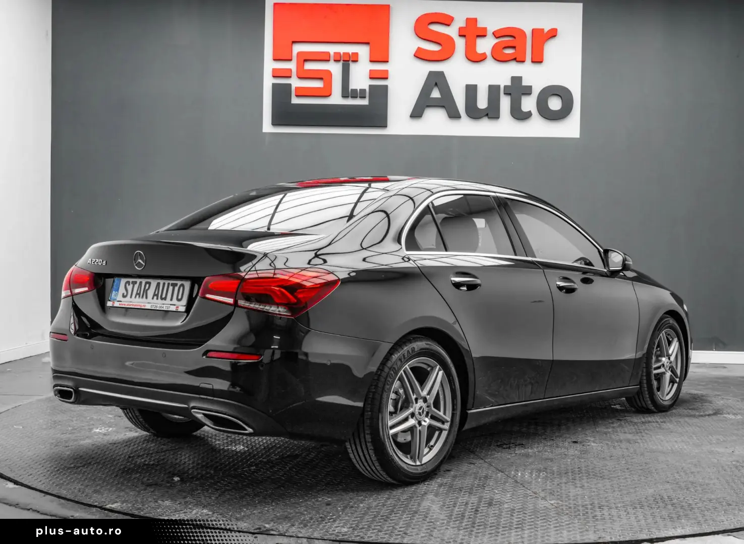 Mercedes-Benz A-220
