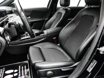 Mercedes-Benz A-220