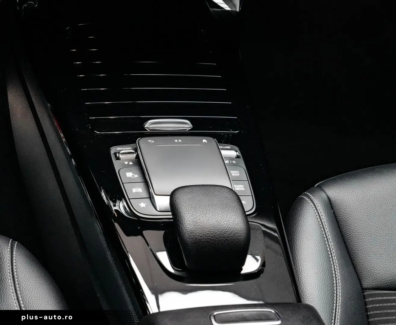 Mercedes-Benz A-220