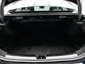 Mercedes-Benz A-220