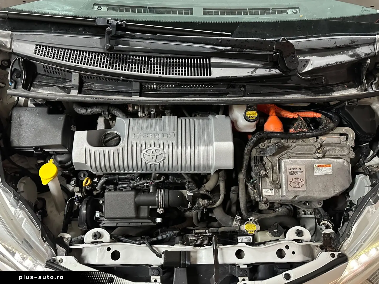 Toyota Yaris 2013 Automat •1.5Benzina Hybrid•