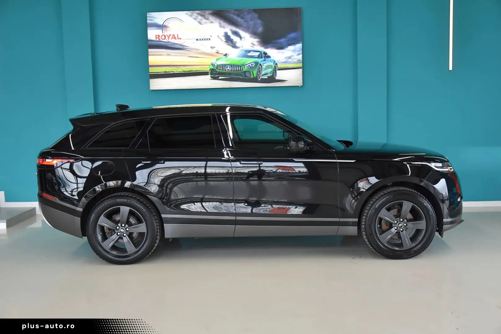 Land-Rover Range-Rover-Velar