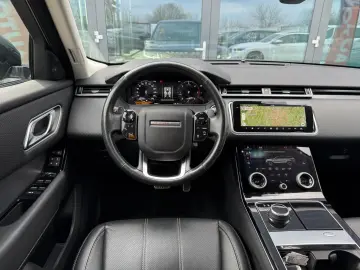 Land-Rover Range-Rover-Velar