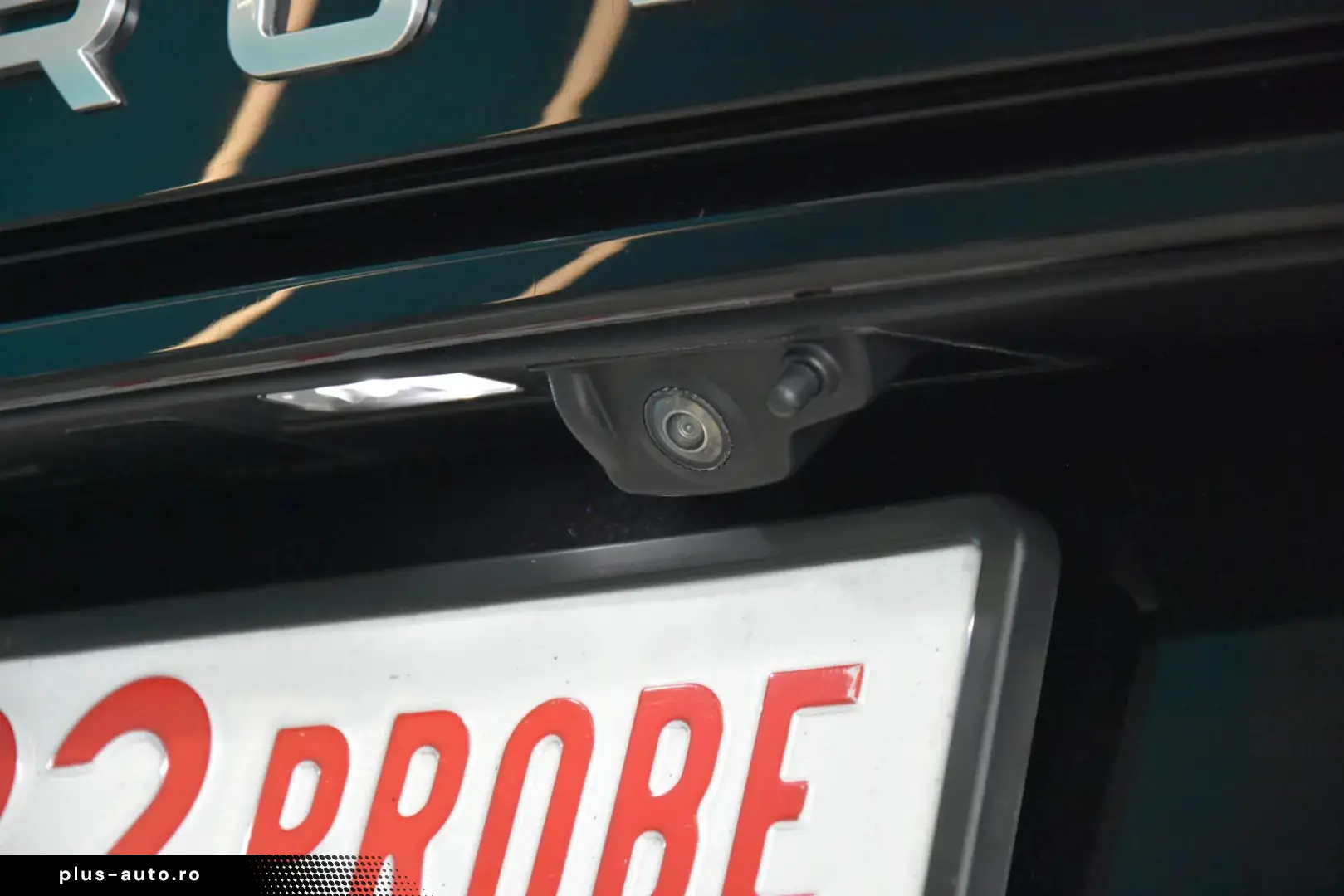 Land-Rover Range-Rover-Velar