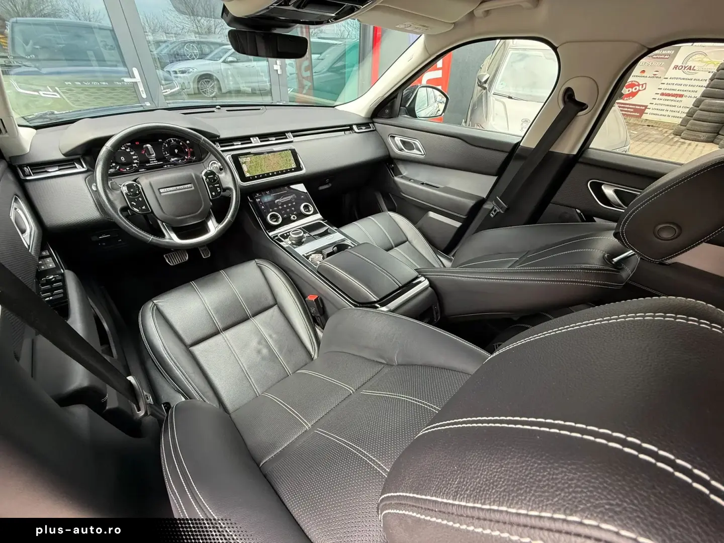 Land-Rover Range-Rover-Velar