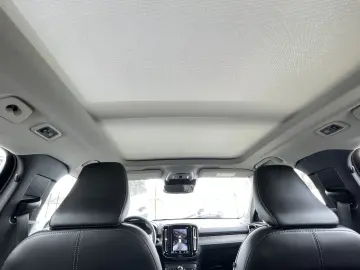 Volvo Xc-40