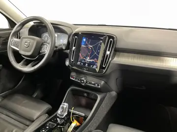 Volvo Xc-40