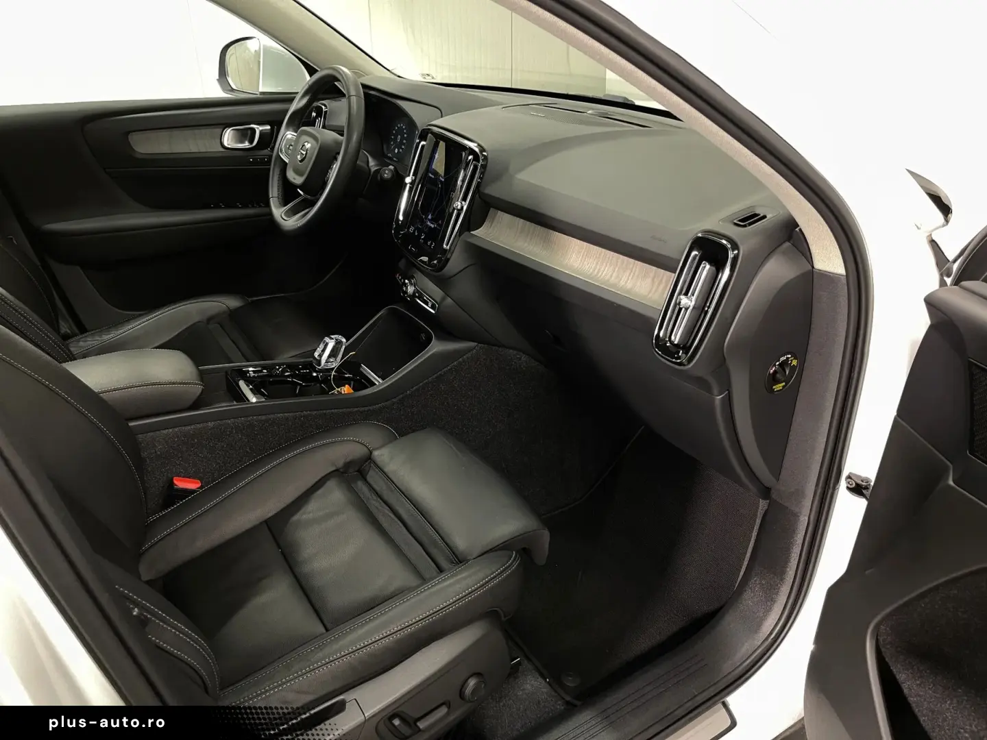 Volvo Xc-40